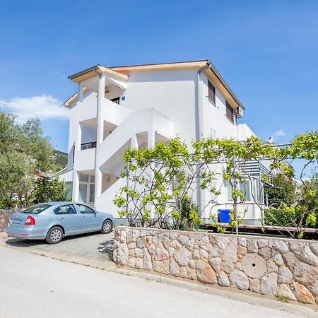 Apartments Mikulina Baška Buitenkant foto