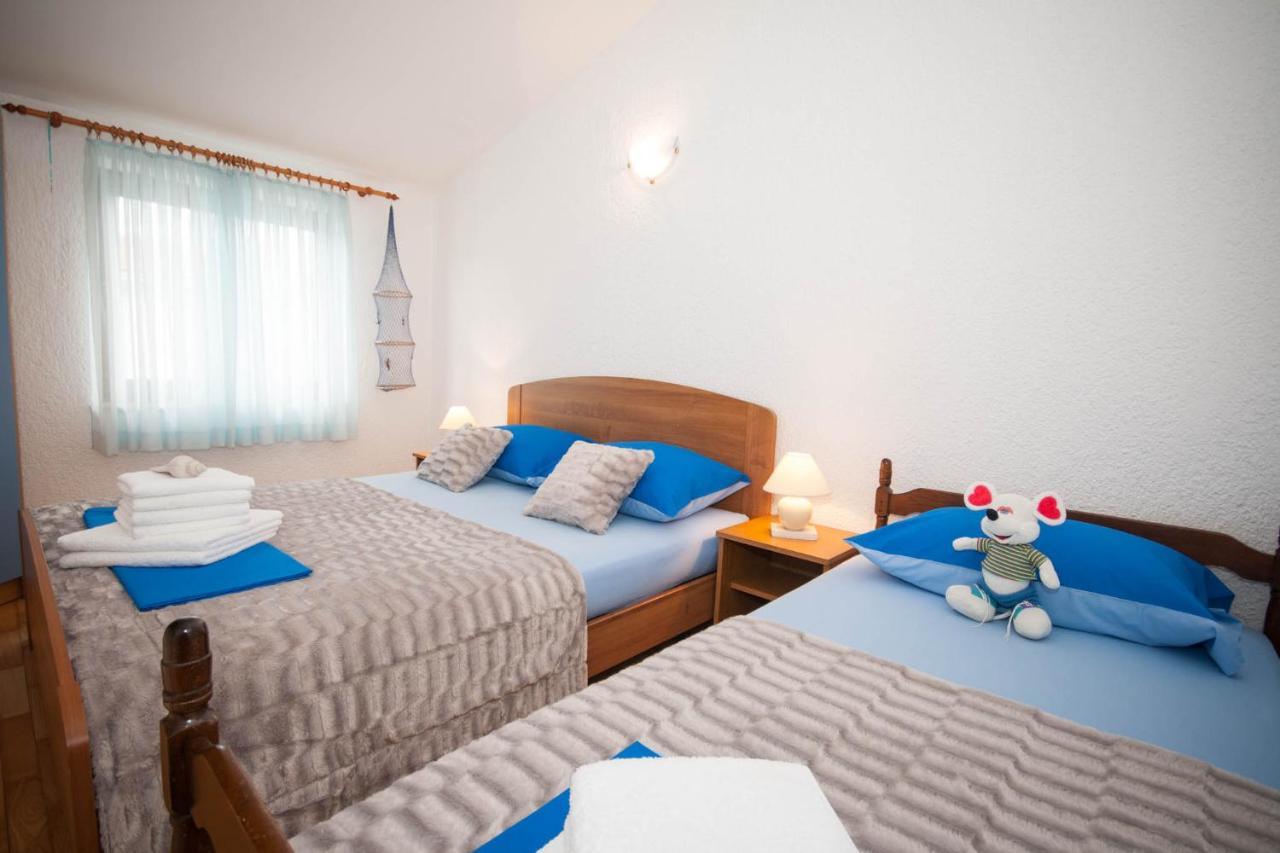 Apartments Mikulina Baška Buitenkant foto